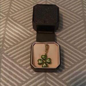 NIB Juicy Couture four leaf clover